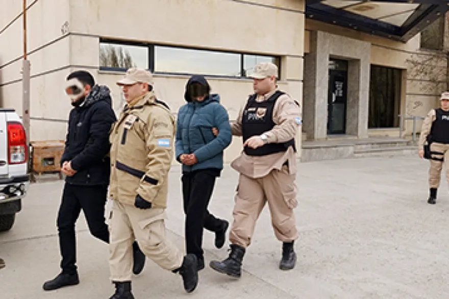 20260116194806_narco