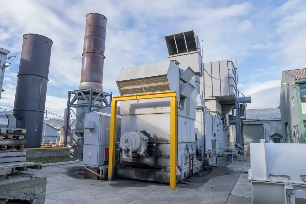 photo_5039568506500263475_w