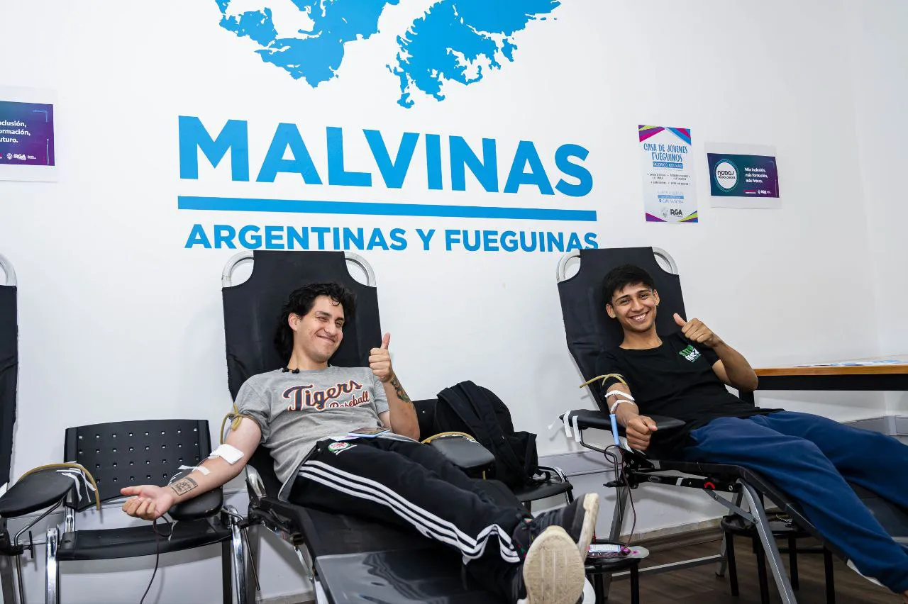 photo_5136873992773283424_y