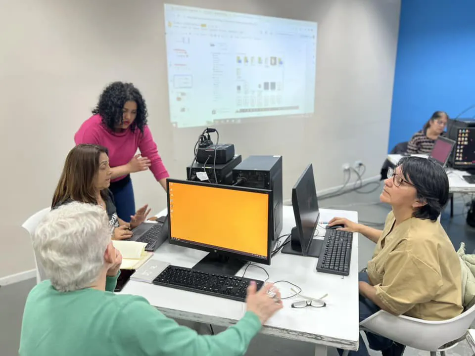 photo_5053076496473763134_y