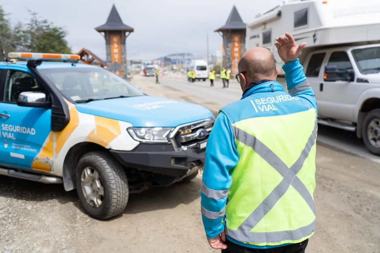 photo_4909029576903076993_y