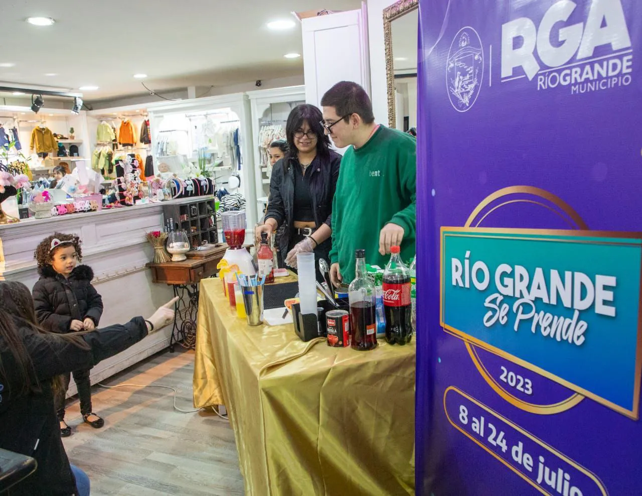 multimedia.normal.86035f83794a57c3.UsOtbyBHcmFuZGUgc2UgUHJlbmRlX25vcm1hbC53ZWJw