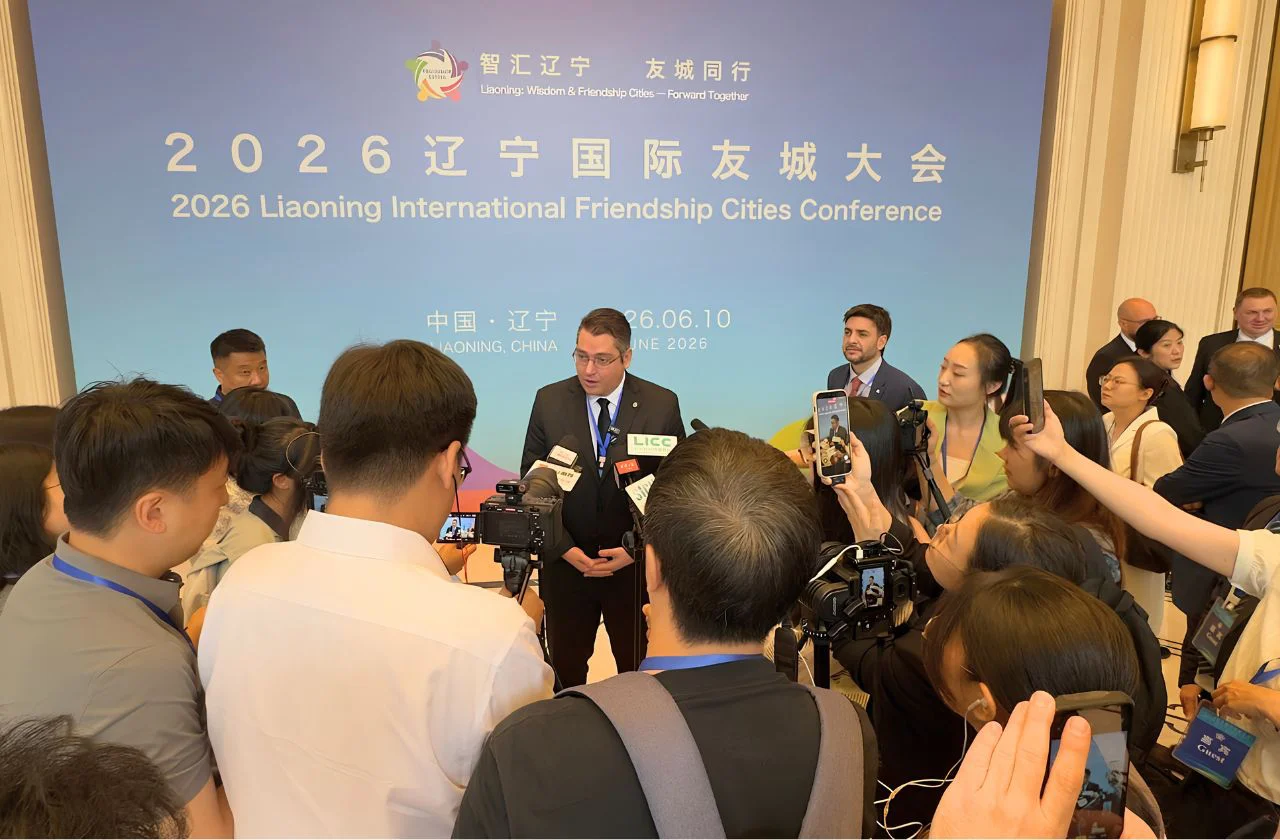 perez en china