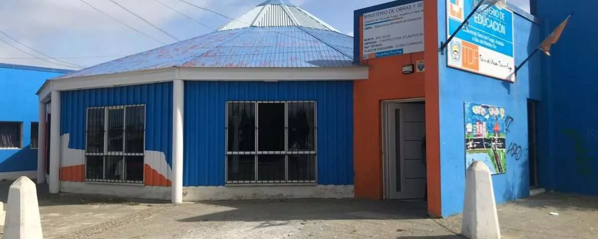 multimedia.normal.a7fa84f276e90ba5.4d696e6973746572696f2064652045647563616369c3b36e2052c3ad6f2047725f6e6f726d616c2e77656270 (1)