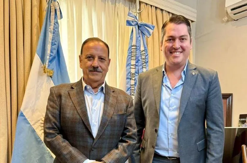 multimedia.normal.87cdf5ecffd0a383.MjMwYzRhMjItZDAzZS00OWIyLThmYmUtYTI3OTJjNjFfbm9ybWFsLndlYnA=