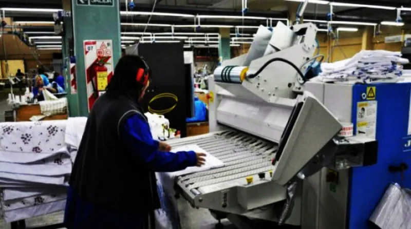 retomaron-las-actividades-en-textil-blanconieve_qH6l